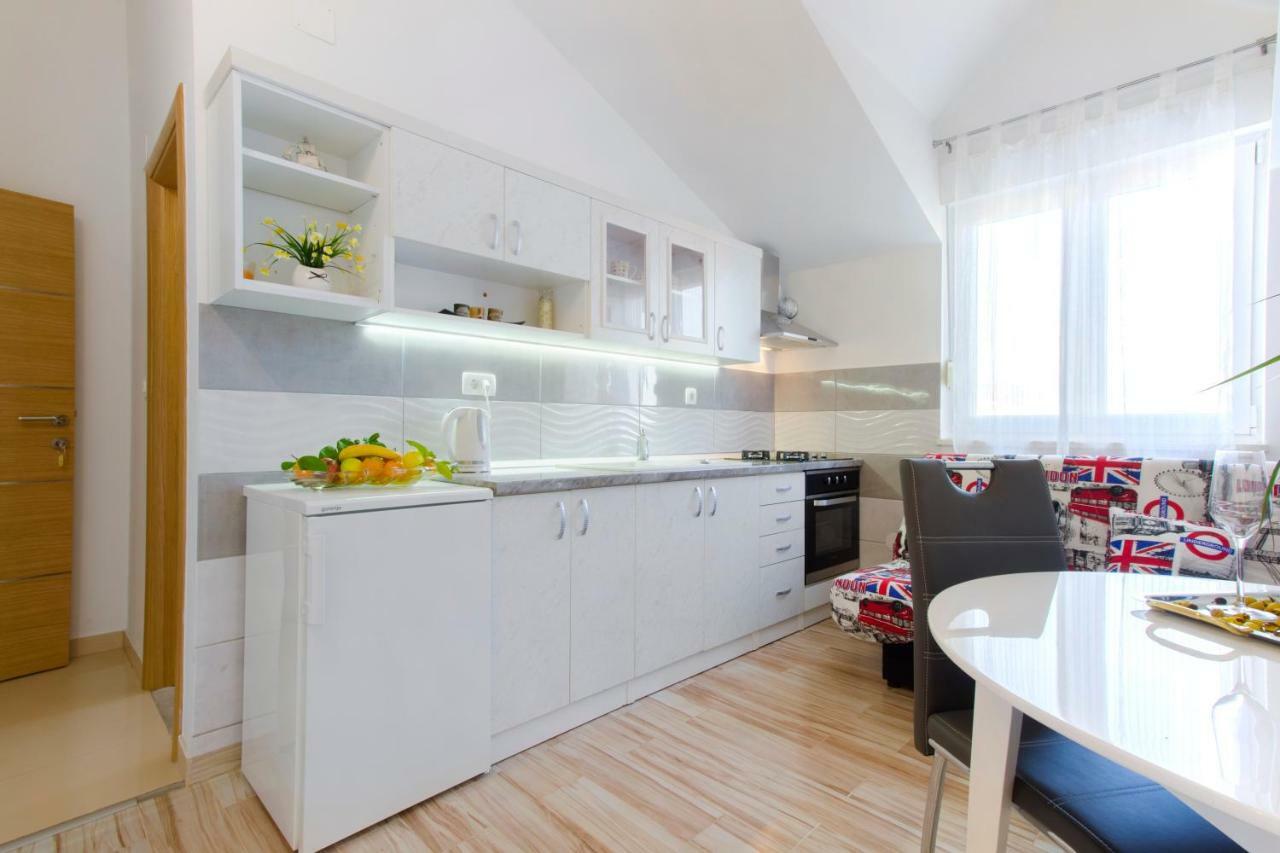 Kaštela Apartmani Skelin***/**** מראה חיצוני תמונה